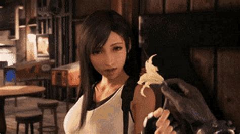 Tifa Lockhart GIFs .